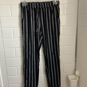 American eagle striped pants